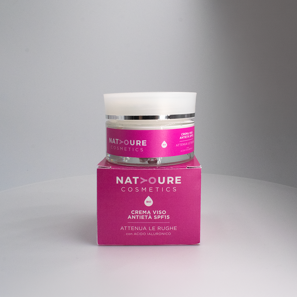 CREMA VISO RIPARATRICE ANTIAGE E ANTIMACCHIE PROTEZIONE SPF15
