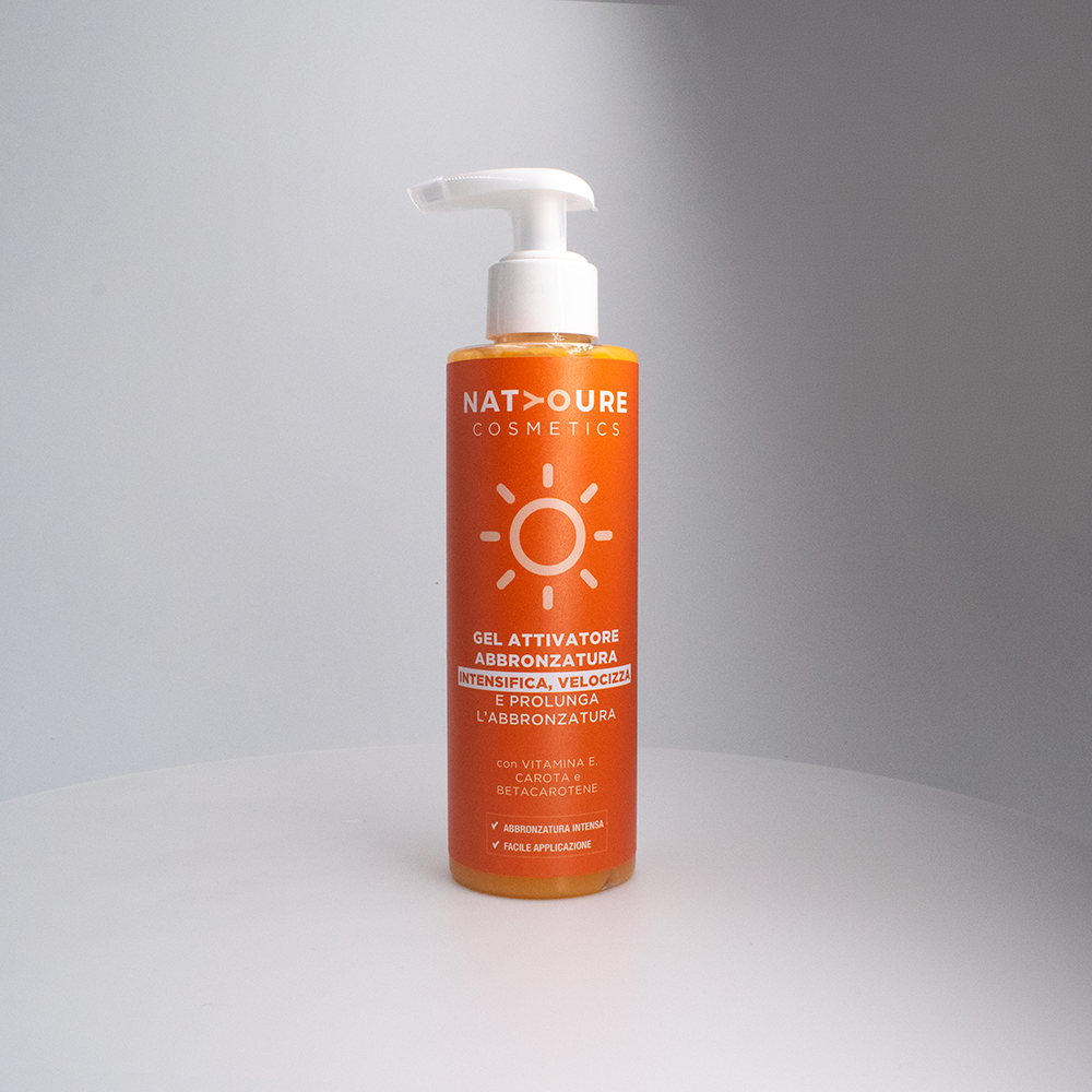 GEL ATTIVATORE DI ABBRONZATURA Con Estratto di Carota e Betacarotene.